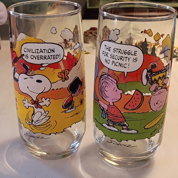 CAMP SNOOPY GLASSES - Picture 1 of 1